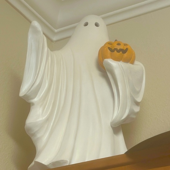 Other - Ross light up ghost holding pumpkin